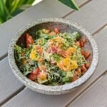 KALE & MANGO SALAD